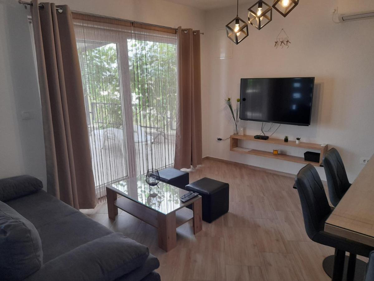 Apartmani Petra Primošten Extérieur photo