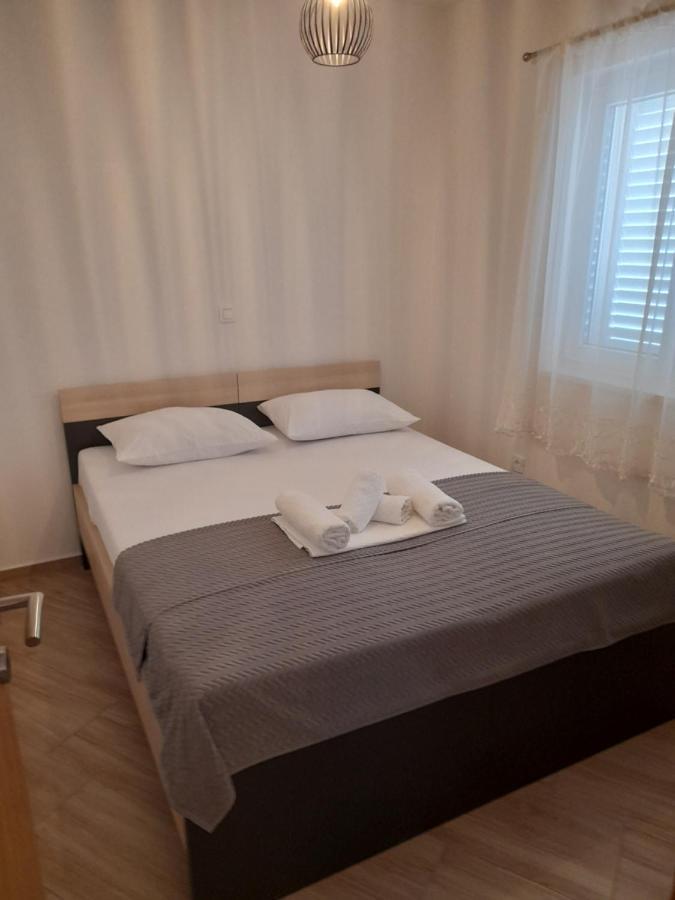 Apartmani Petra Primošten Extérieur photo