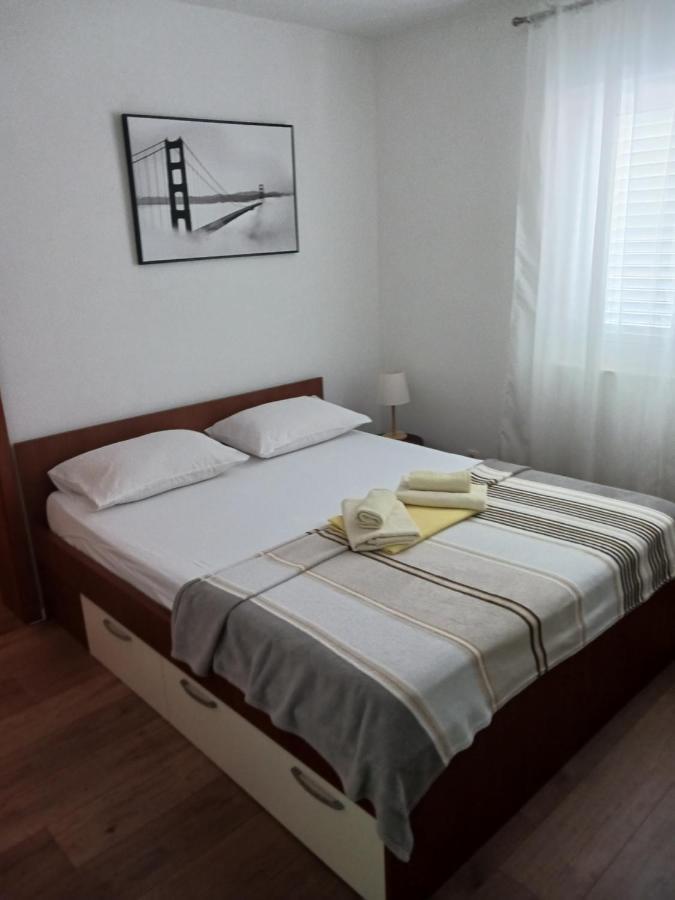 Apartmani Petra Primošten Extérieur photo